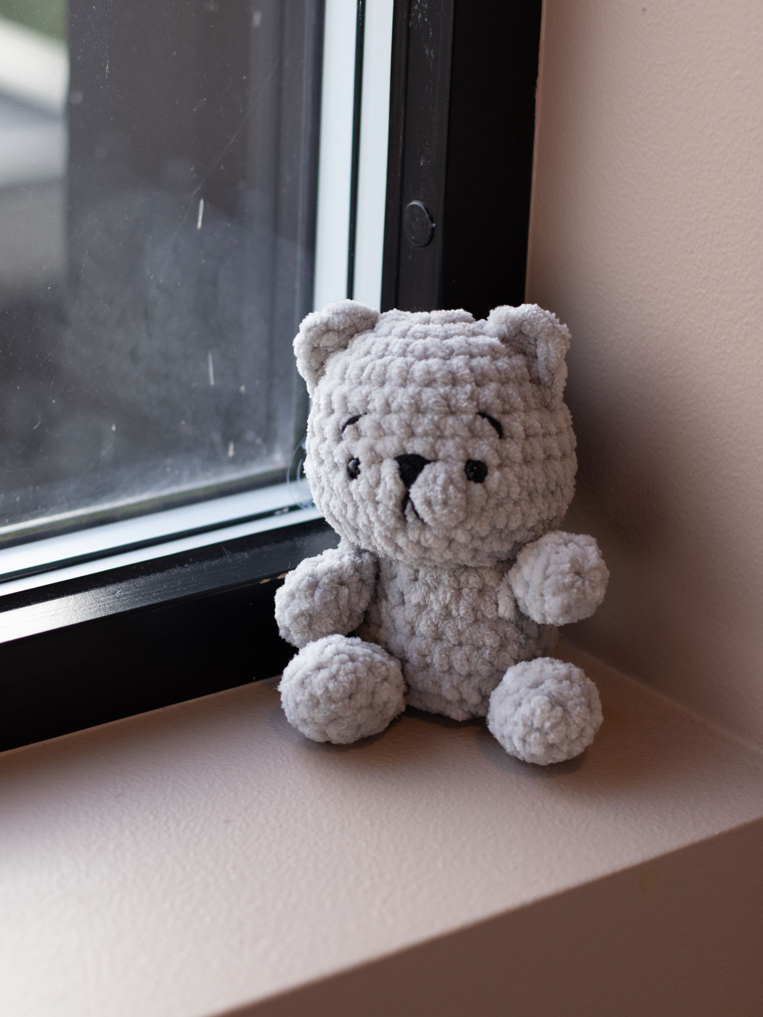 150 329 06 Neah Bamse Lys Grå 01