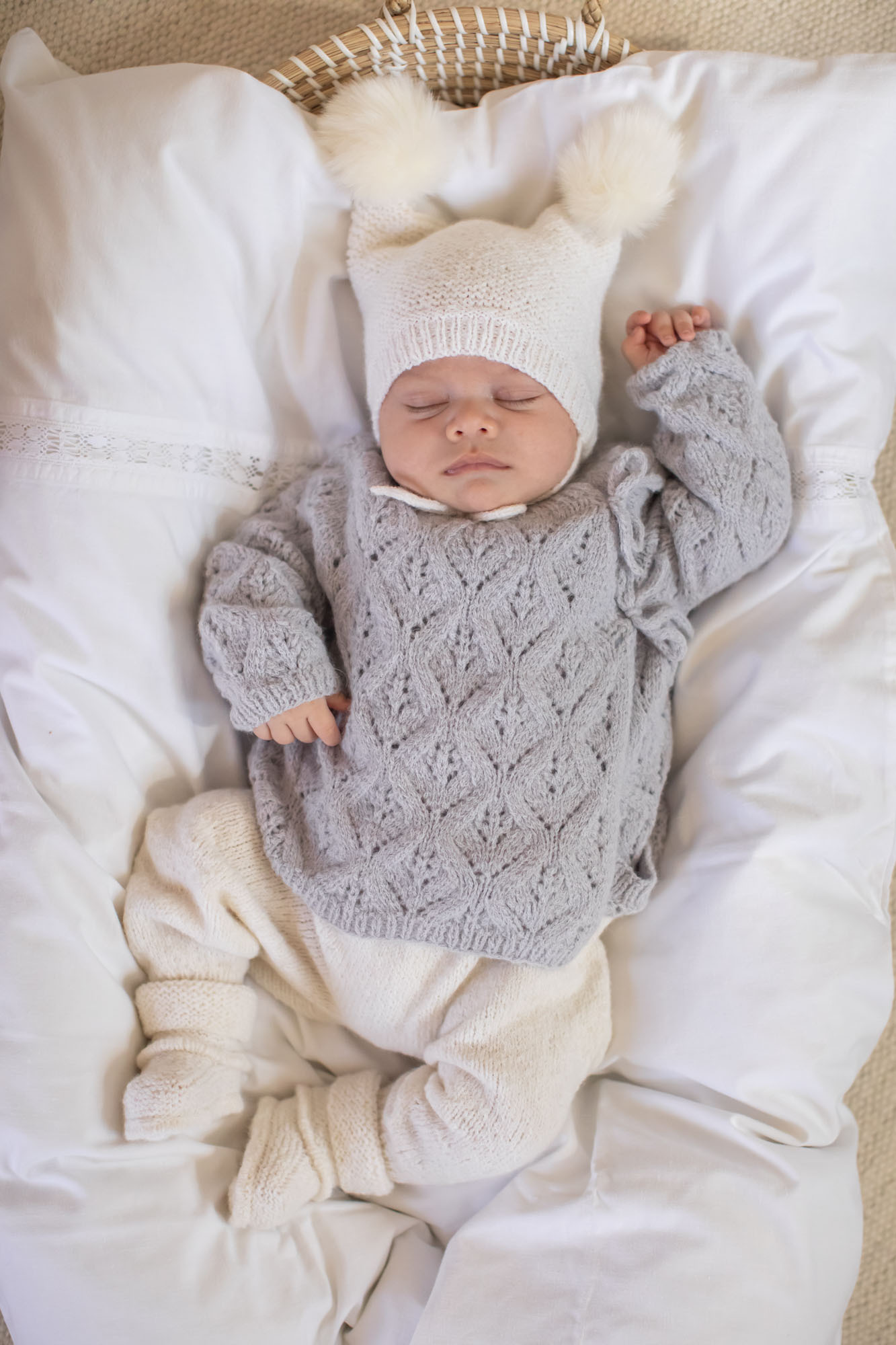 355 112 06355 112 07355 112 08355 112 09 DSA Mirle Hentesett Sølvgrå 01