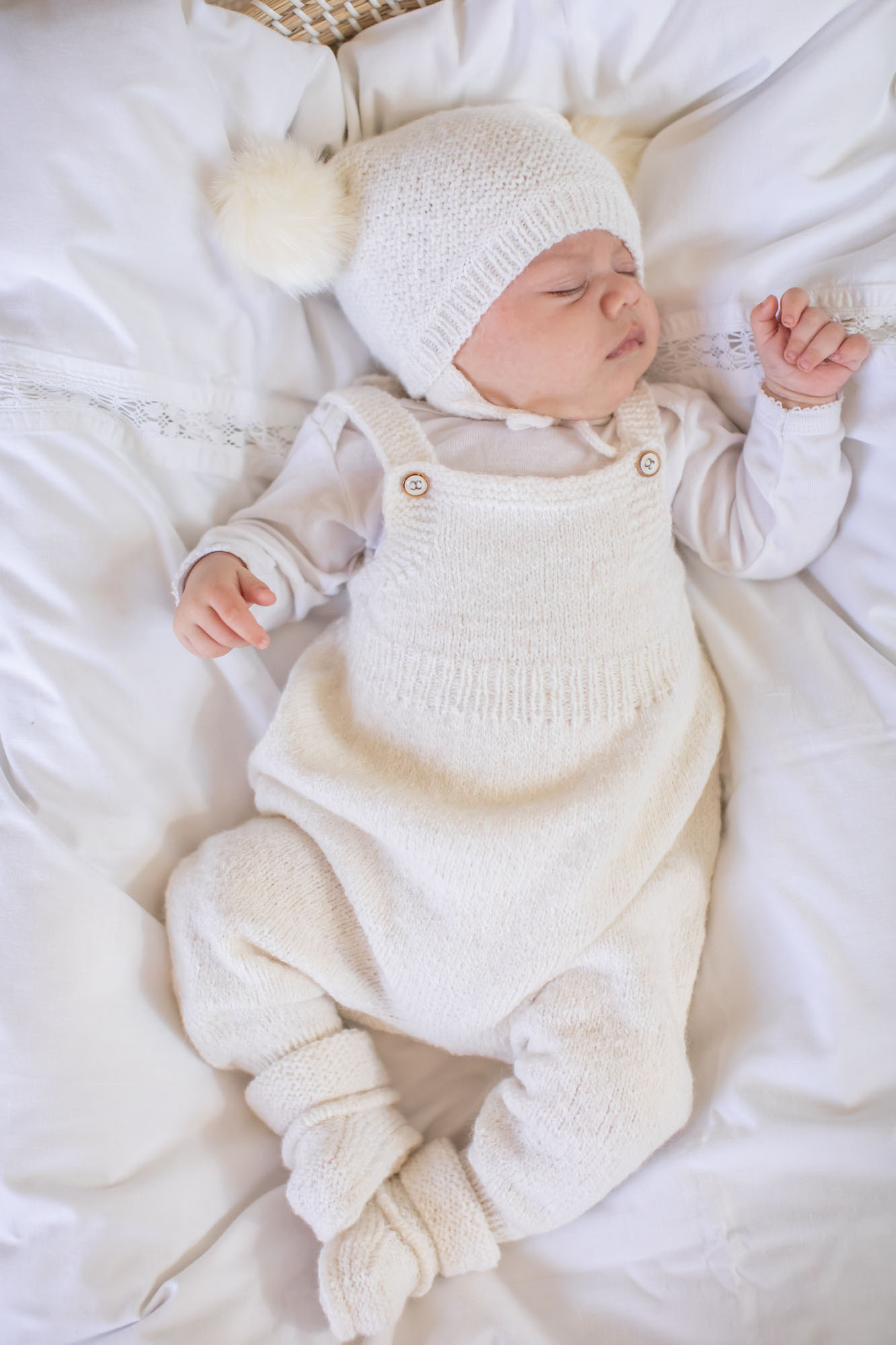 355 112 07355 112 08355 112 09 DSA Mirle Hentesett Hvit 01