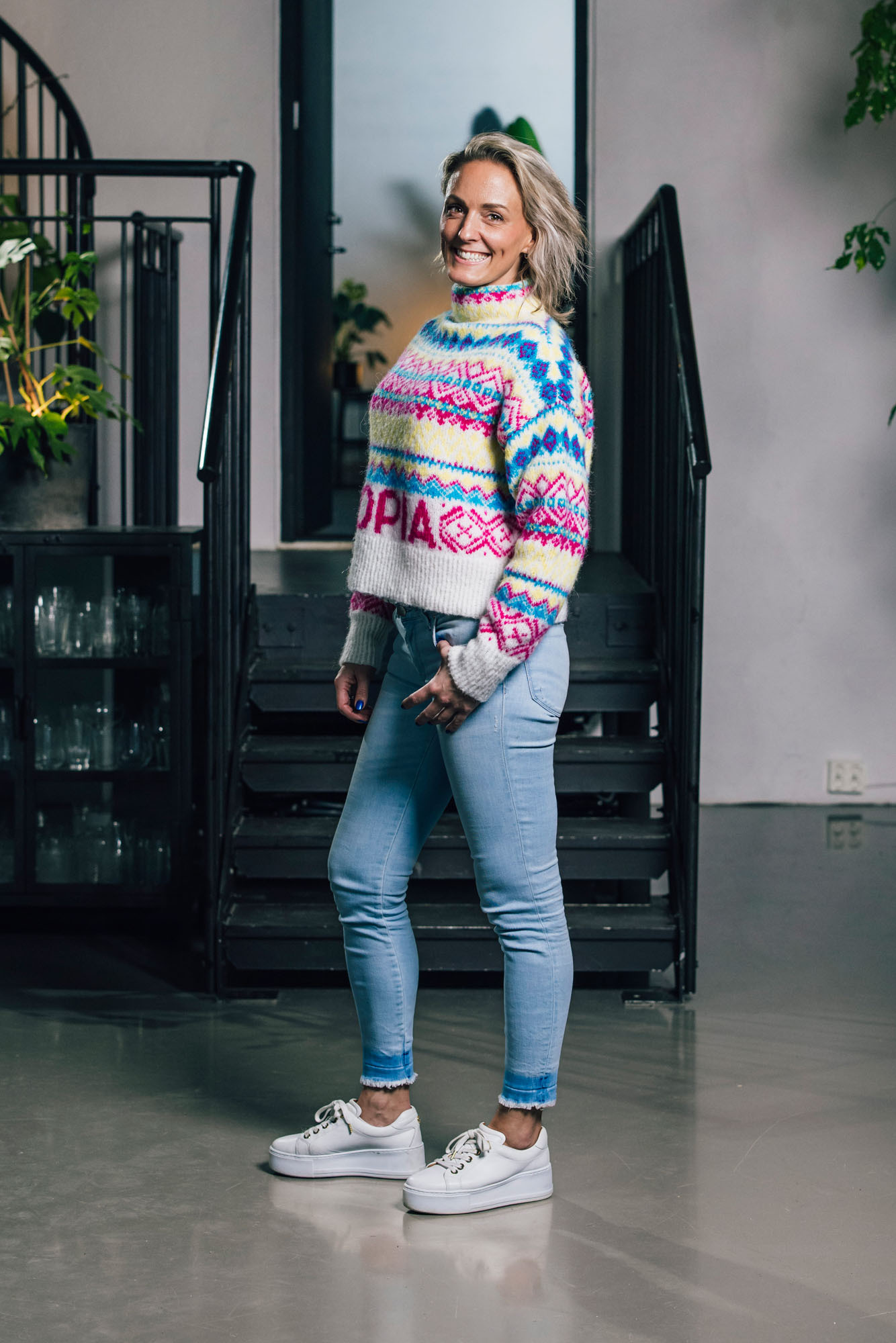 355 119 05 DSA Utopia Trend Genser Hvit 01