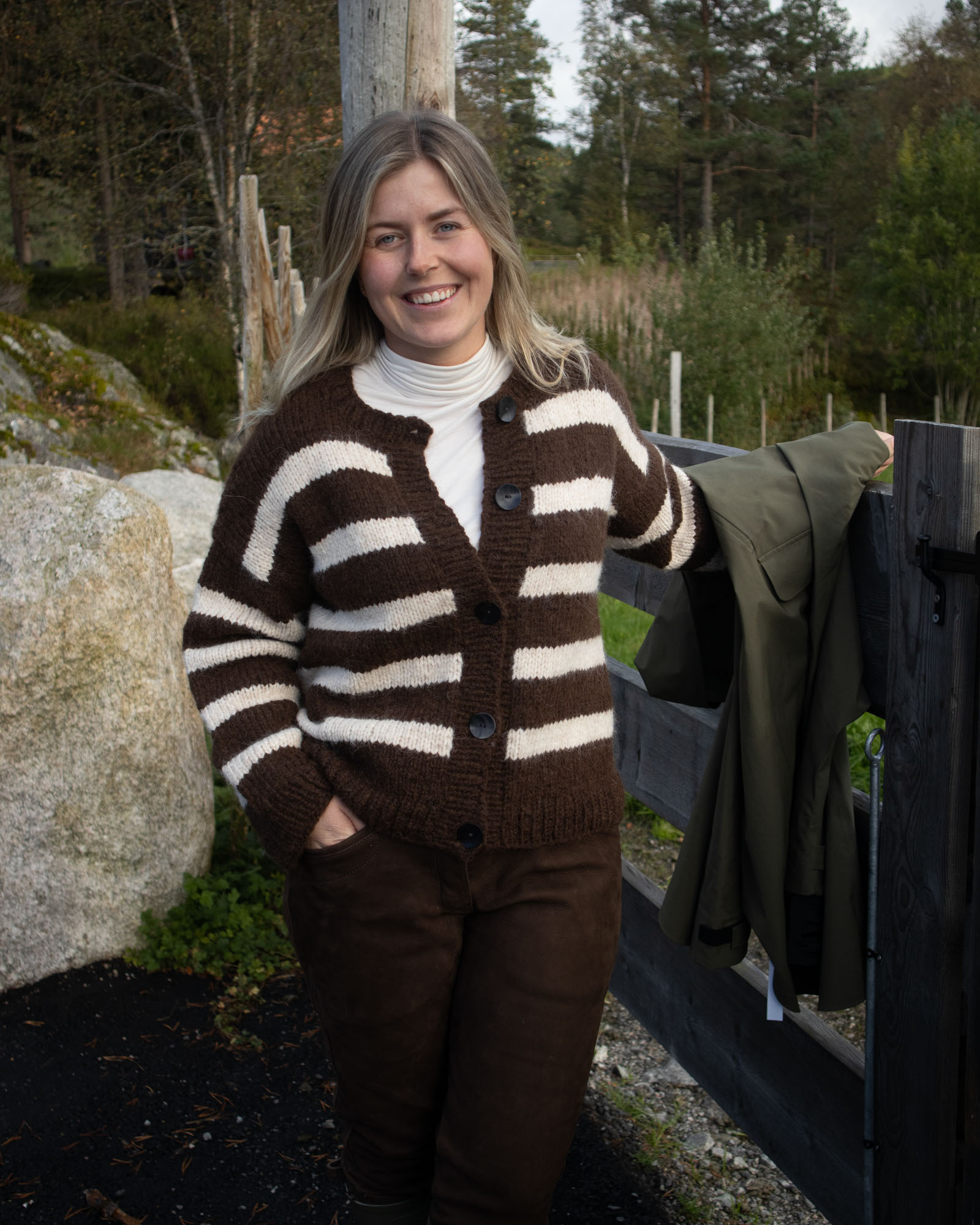 355 130 04 A DSA See Jakke Brun 01