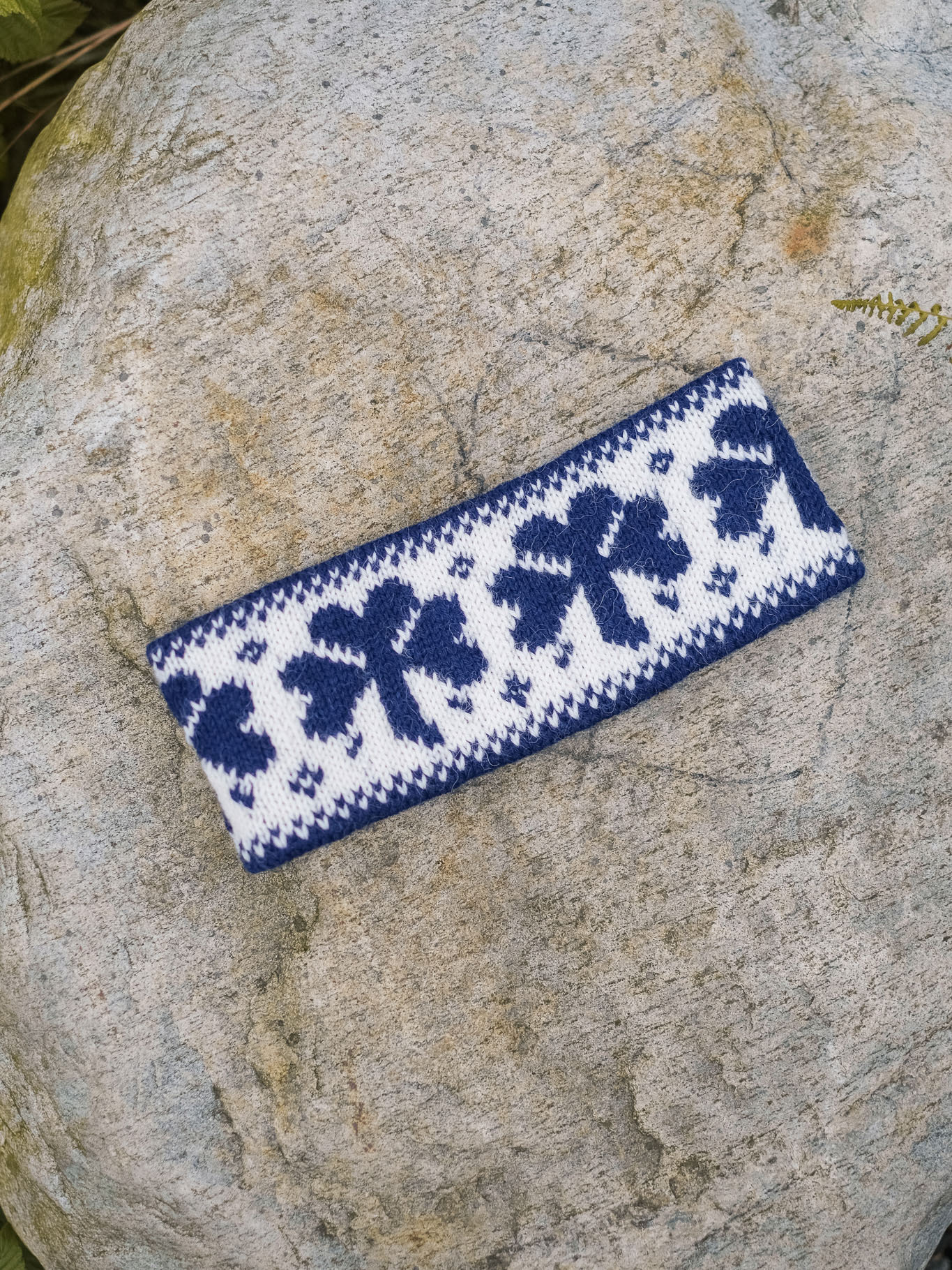 355 135 07 DSA Kløver Pannebånd Marine 01