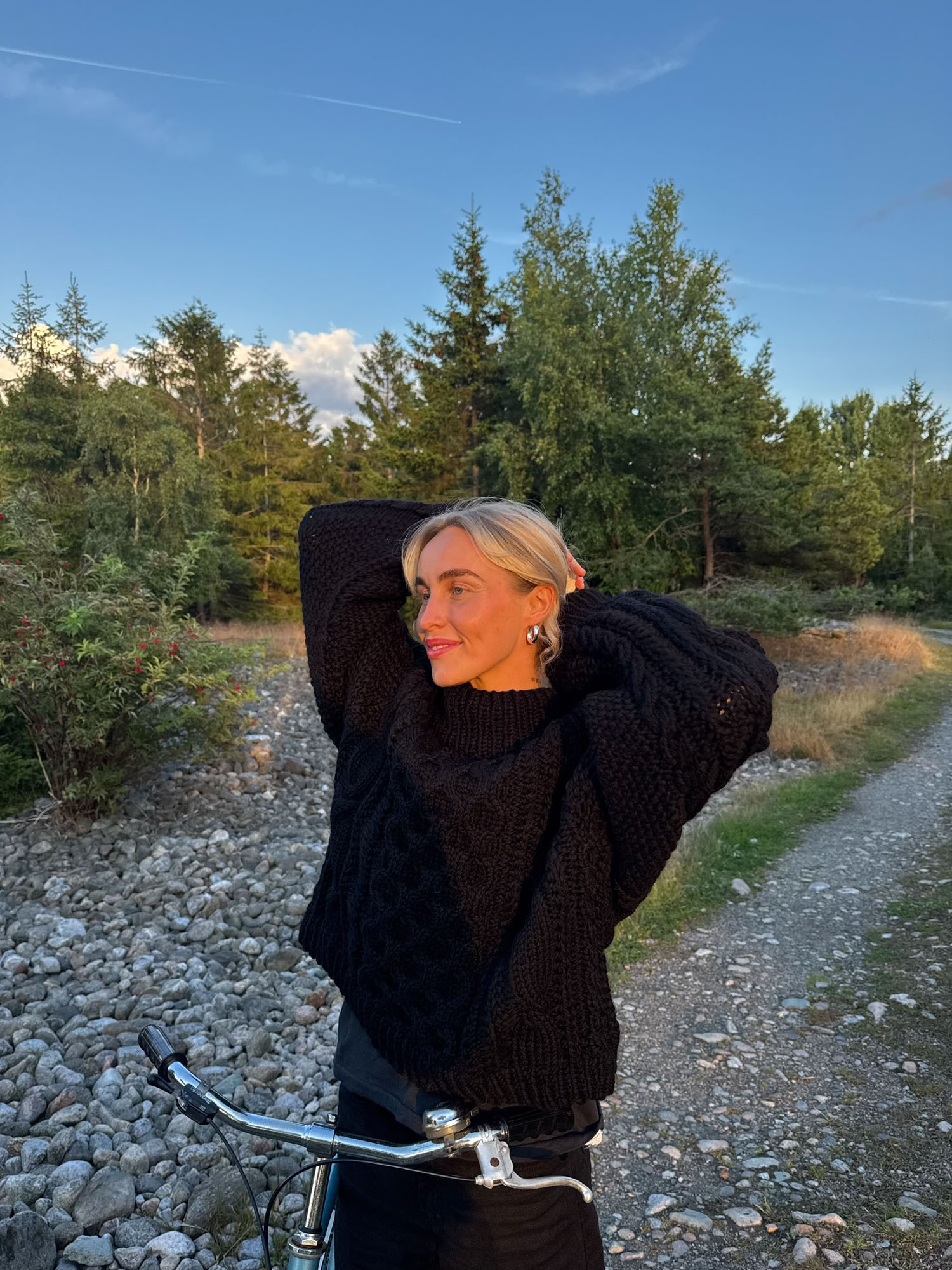 755 OK 08 02 OK Ådne Genser Black 01