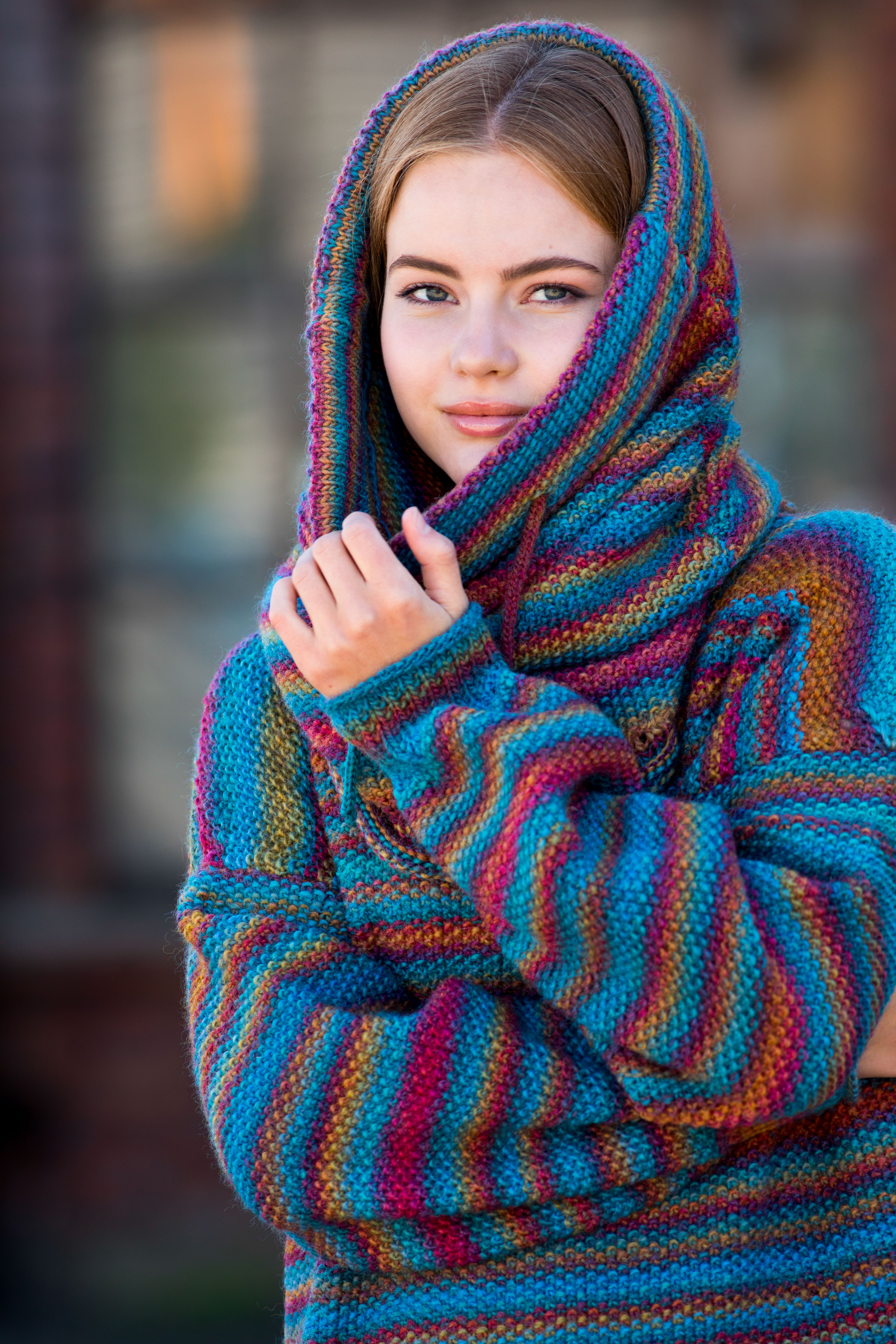 150 277 07 GG Birma Halstube regnbue 01