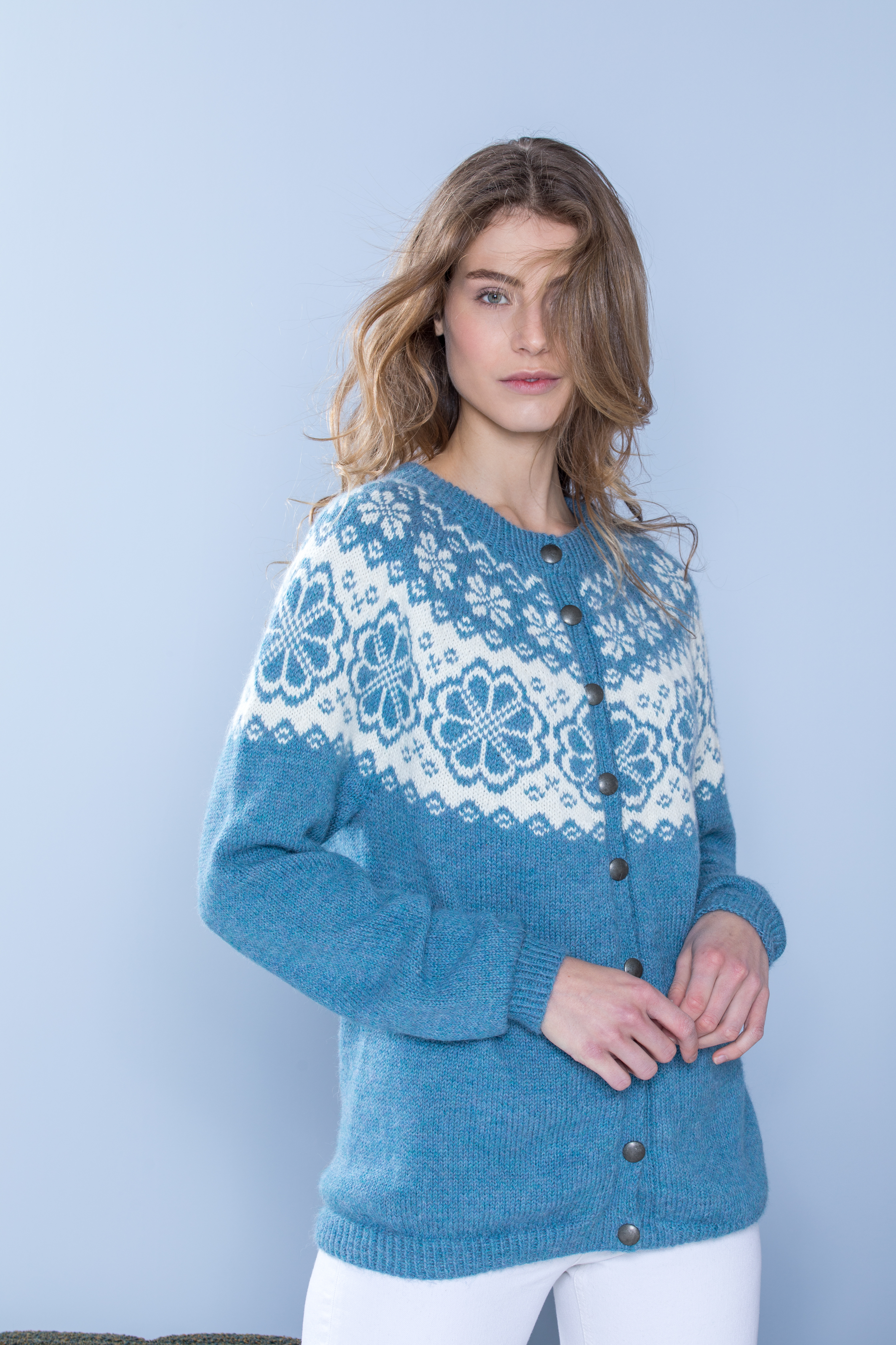 255 382 08 DG Kofte Jakke Q Symre Lys denim Natur 01