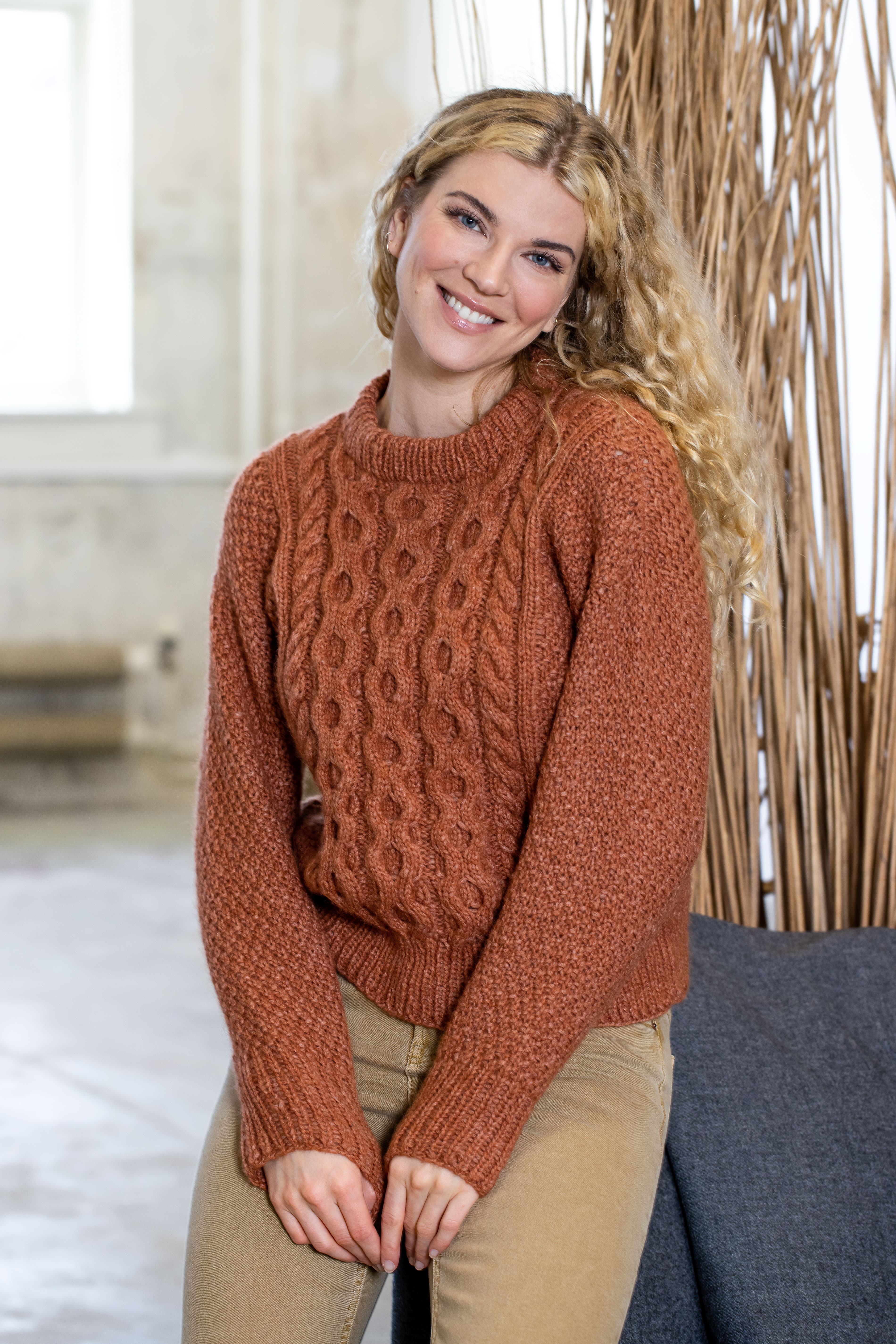 255 436 01 DG Basket Genser Kobber 02