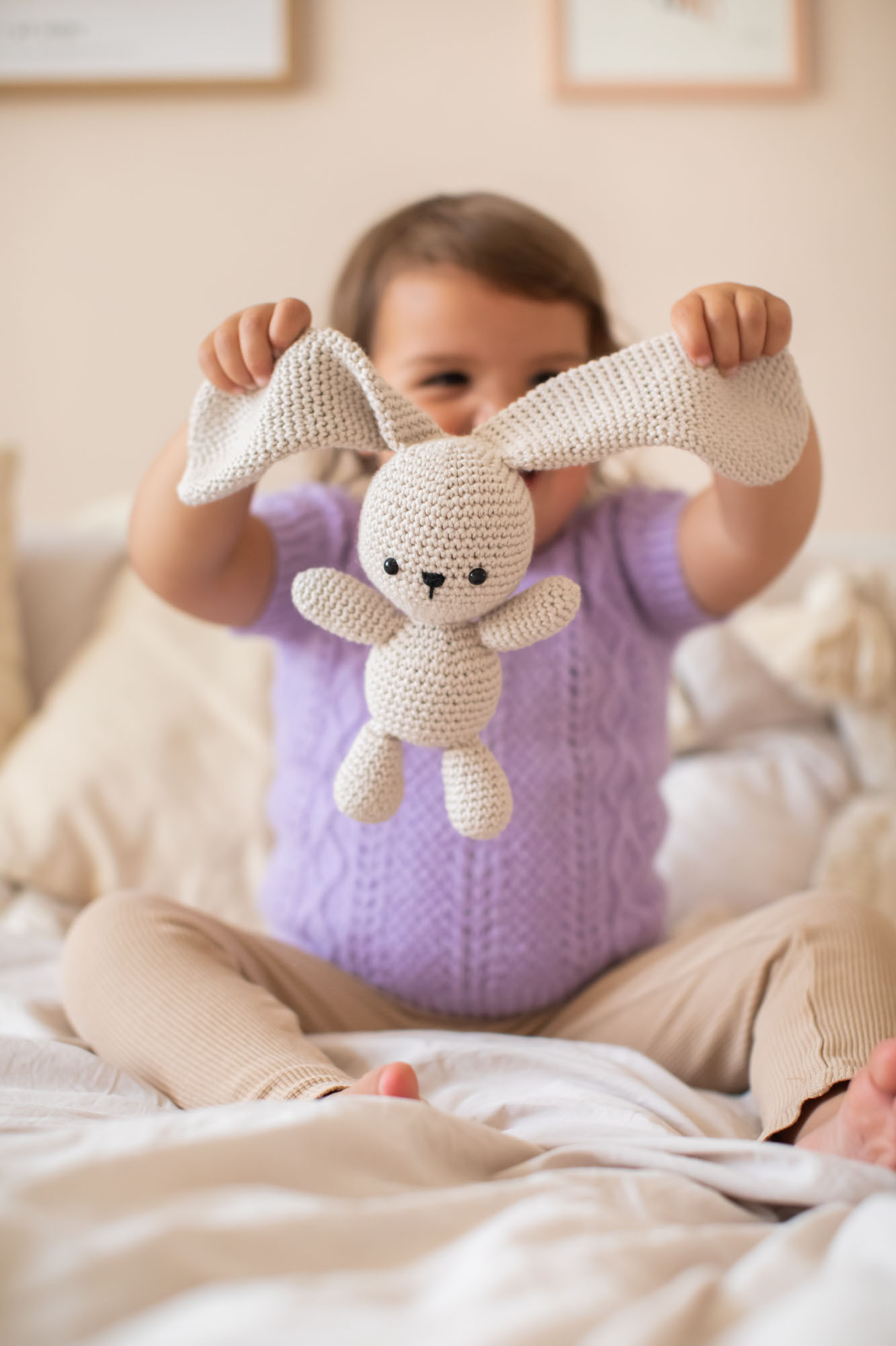 255 459 03 DG Bunny Bamse Latte 01