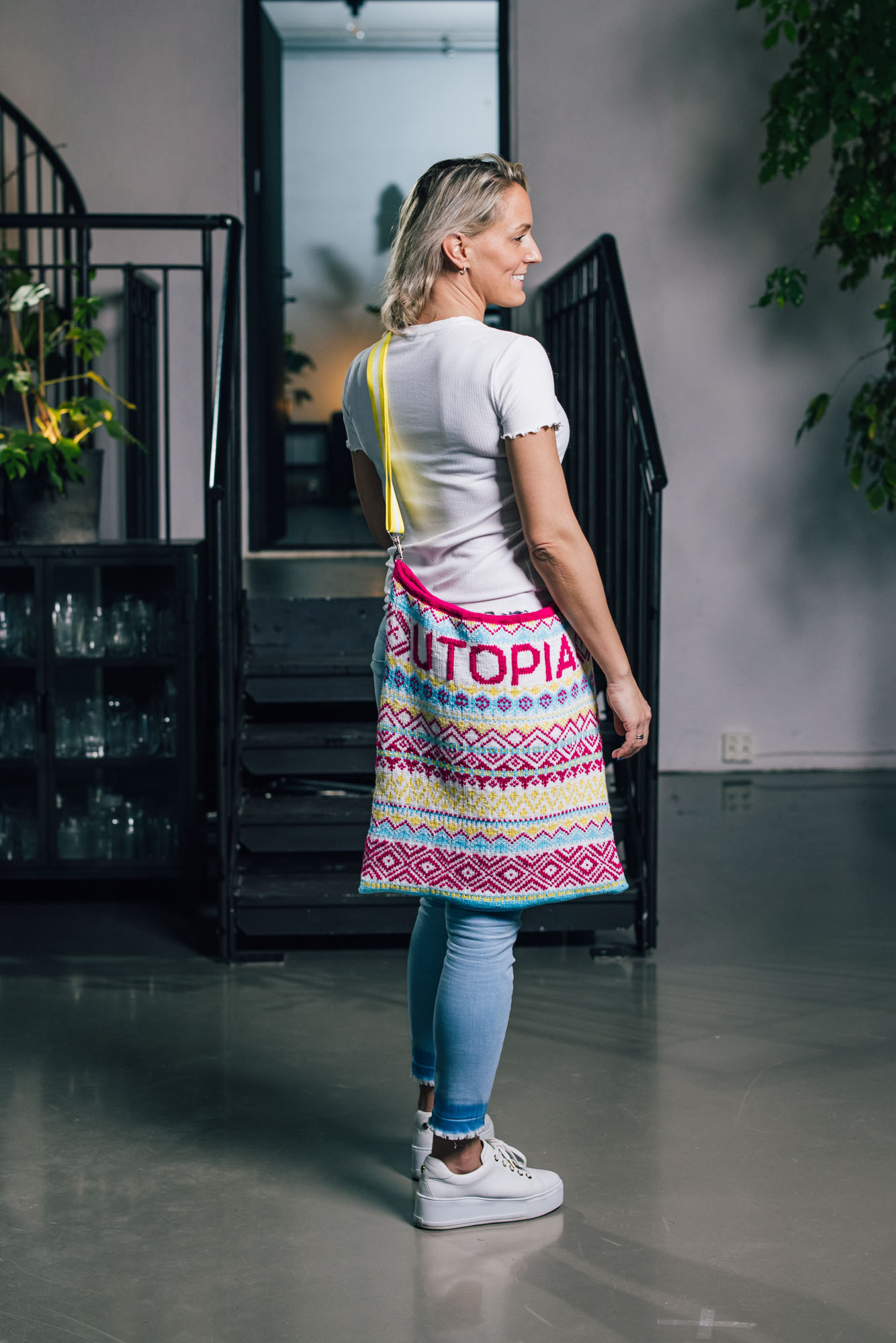 255 470 02 DG Utopia Stor Veske Hvit 01