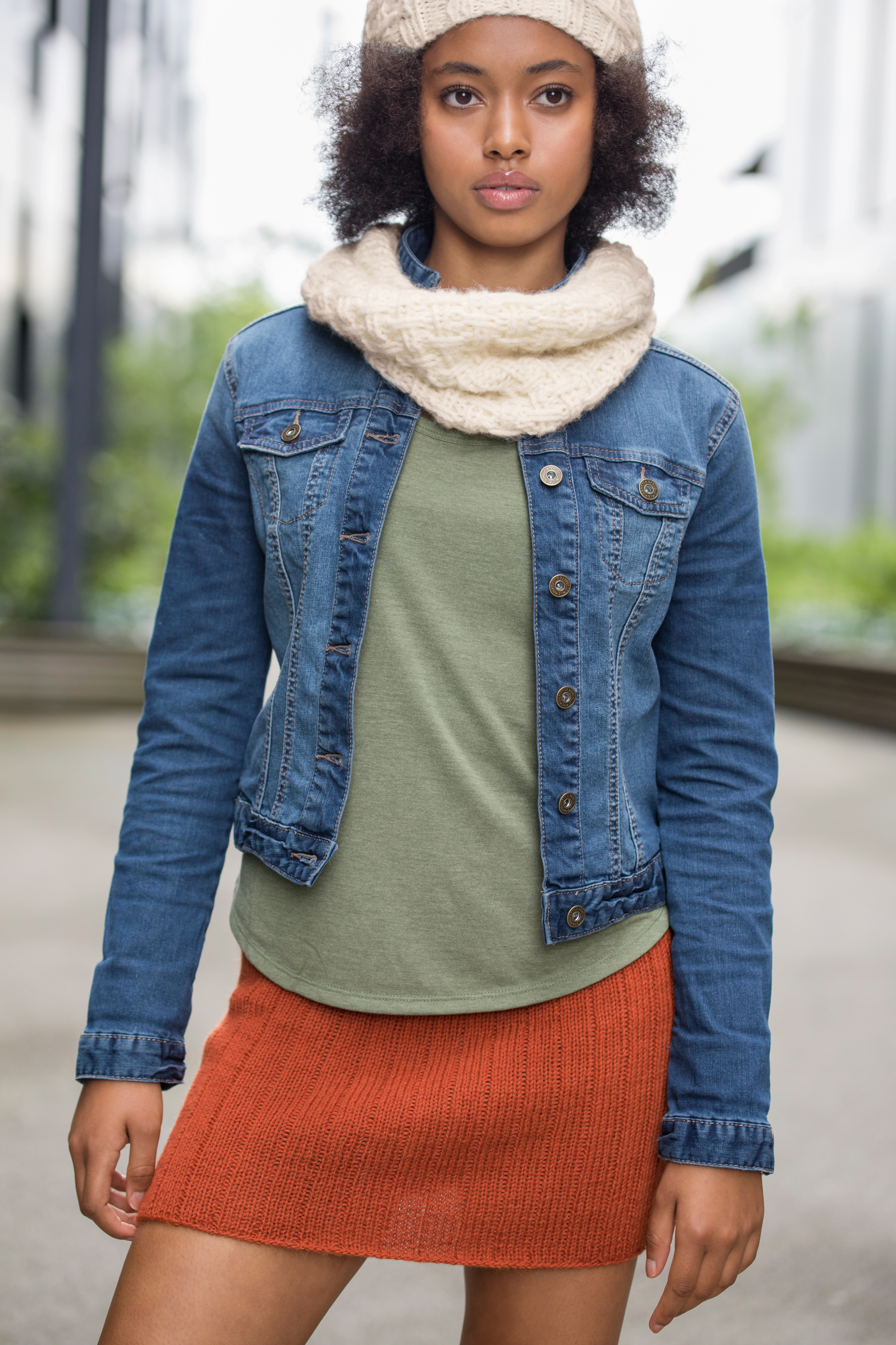 355 050 14 DSA Idelle Ribskjørt 01