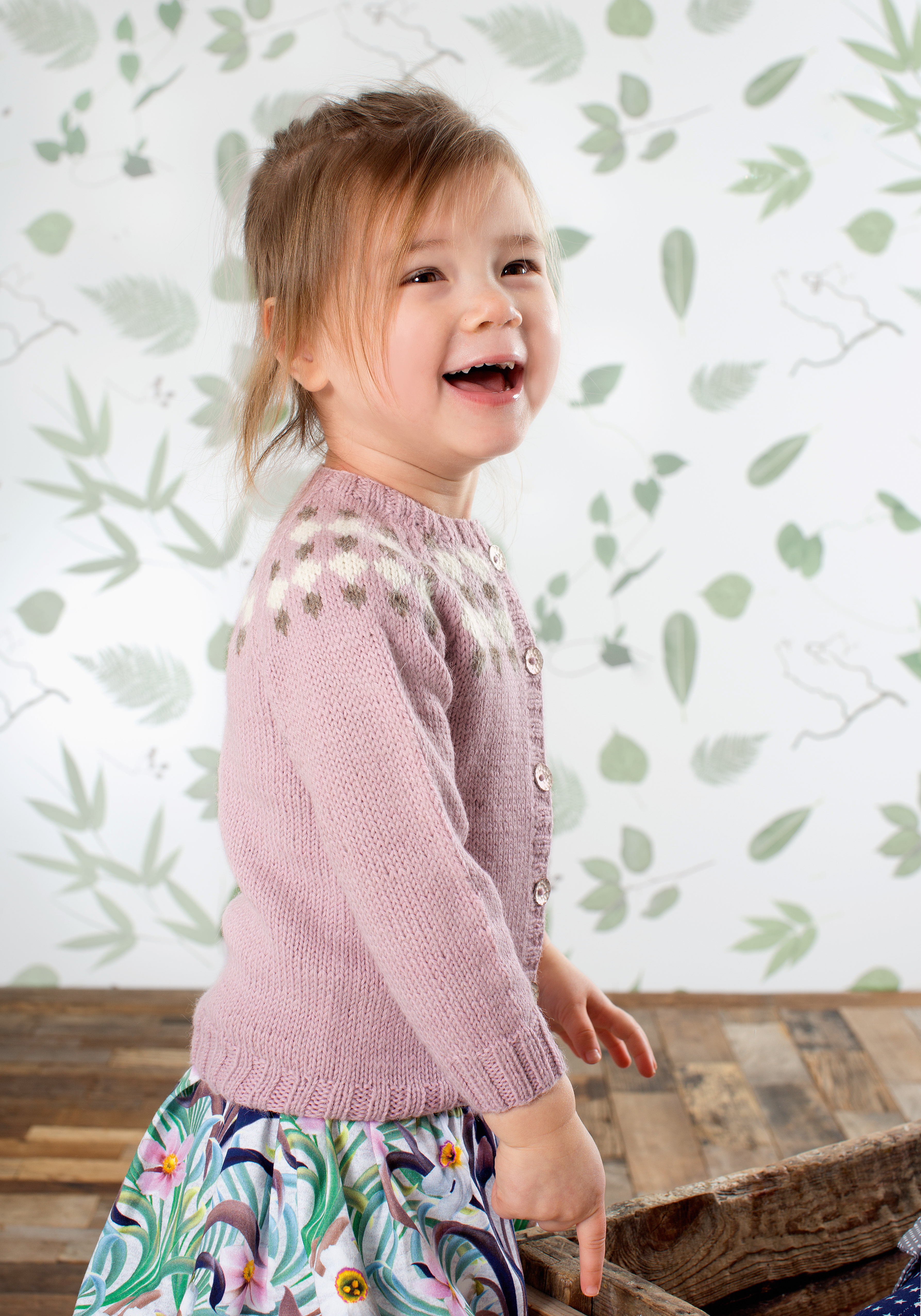 355 47 05 A DSA Skjønnas Jakke Kofte 01