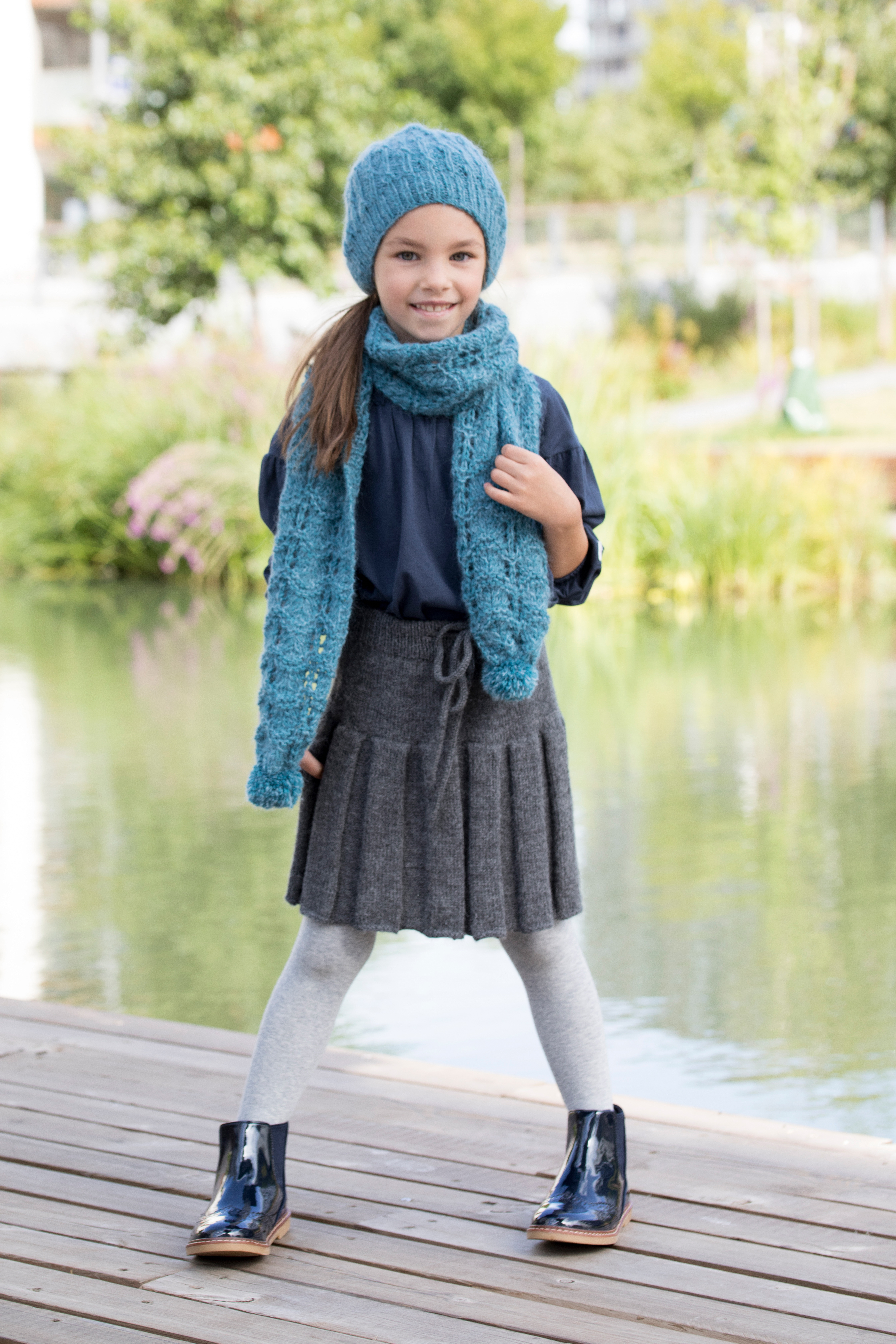 355 62 07355 62 08 DSA Skjørt Lue Skjerf Dina Dorthe 03