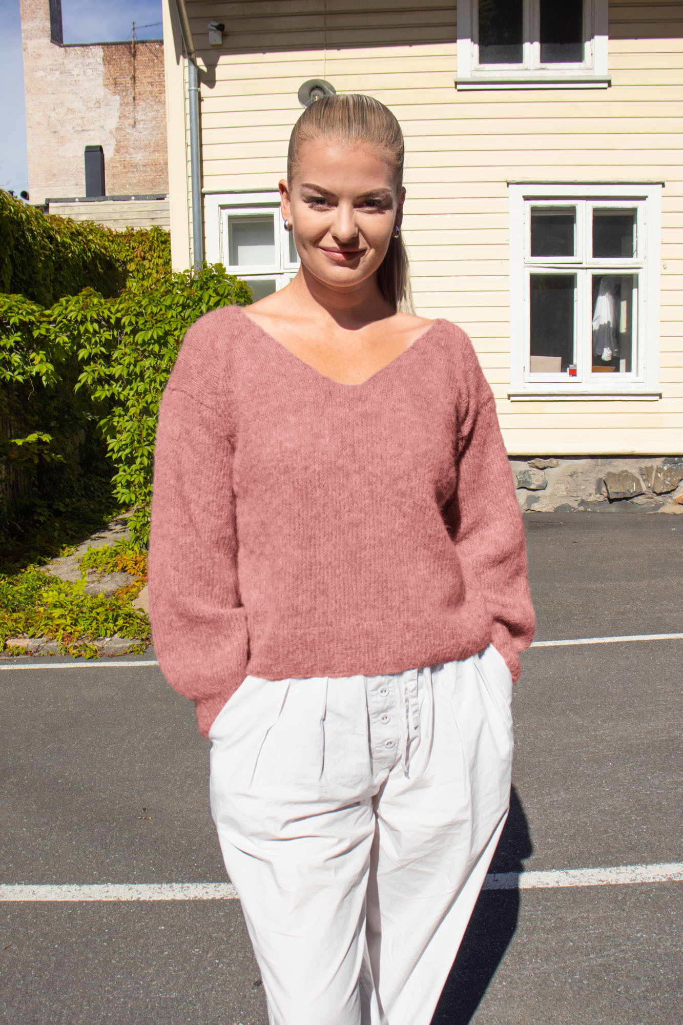 Oppskrifter House of Yarn Størst på inspirasjon, design, og garn!