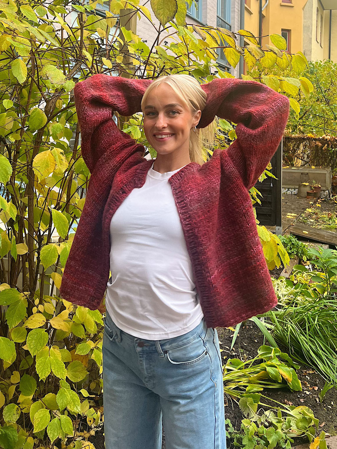 ØK 02-05 Øyunn Jakke Mørk Vinrød 01